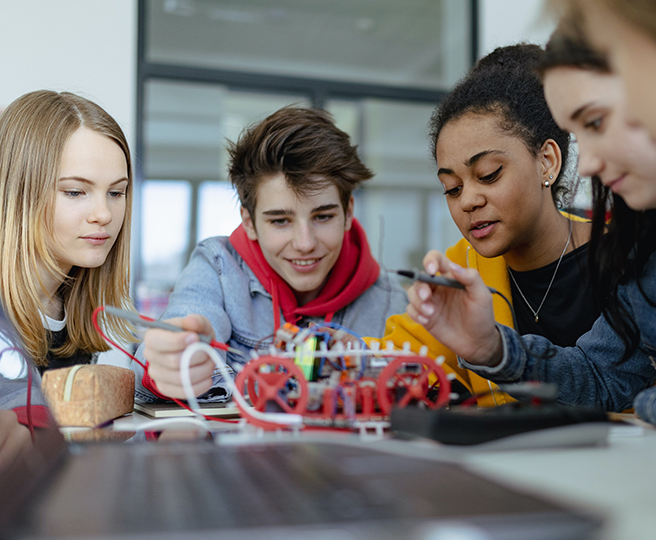 Life Lessons You Can Learn From STEM – Stem Fellowship
