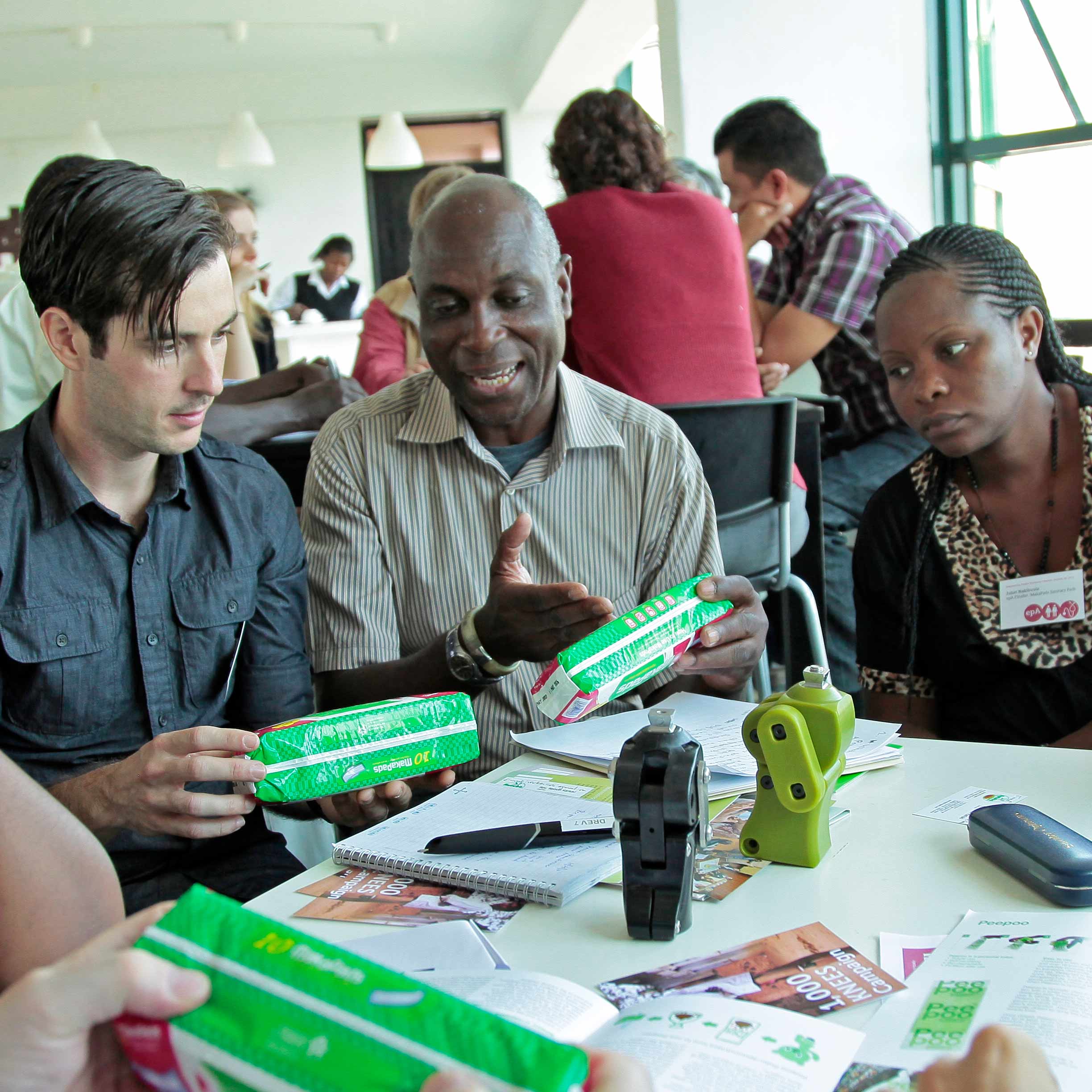 Persönlicher Austausch bei ep.Onsites und ep.Workshops in u. a. Uganda, Äthiopien, Kolumbien, Indonesien, Uruguay, Ghana, Südafrika und Ägypten war entscheidender Bestandteil des Netzwerks. © Georgina Goodwin/Siemens Stiftung