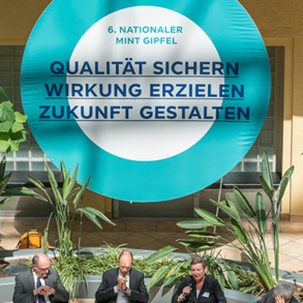 stiftung-bildung-projektwall-nationalesmintforum