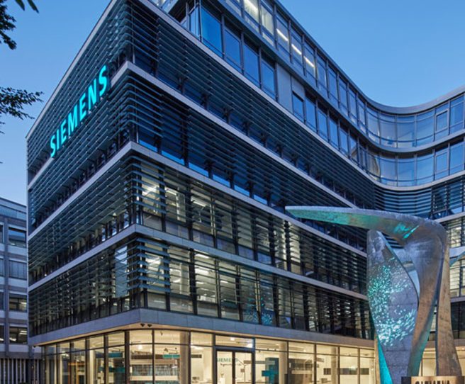 stiftung-stifterin-siemens-header.jpg stiftung-stifterin-siemens-header.jpg